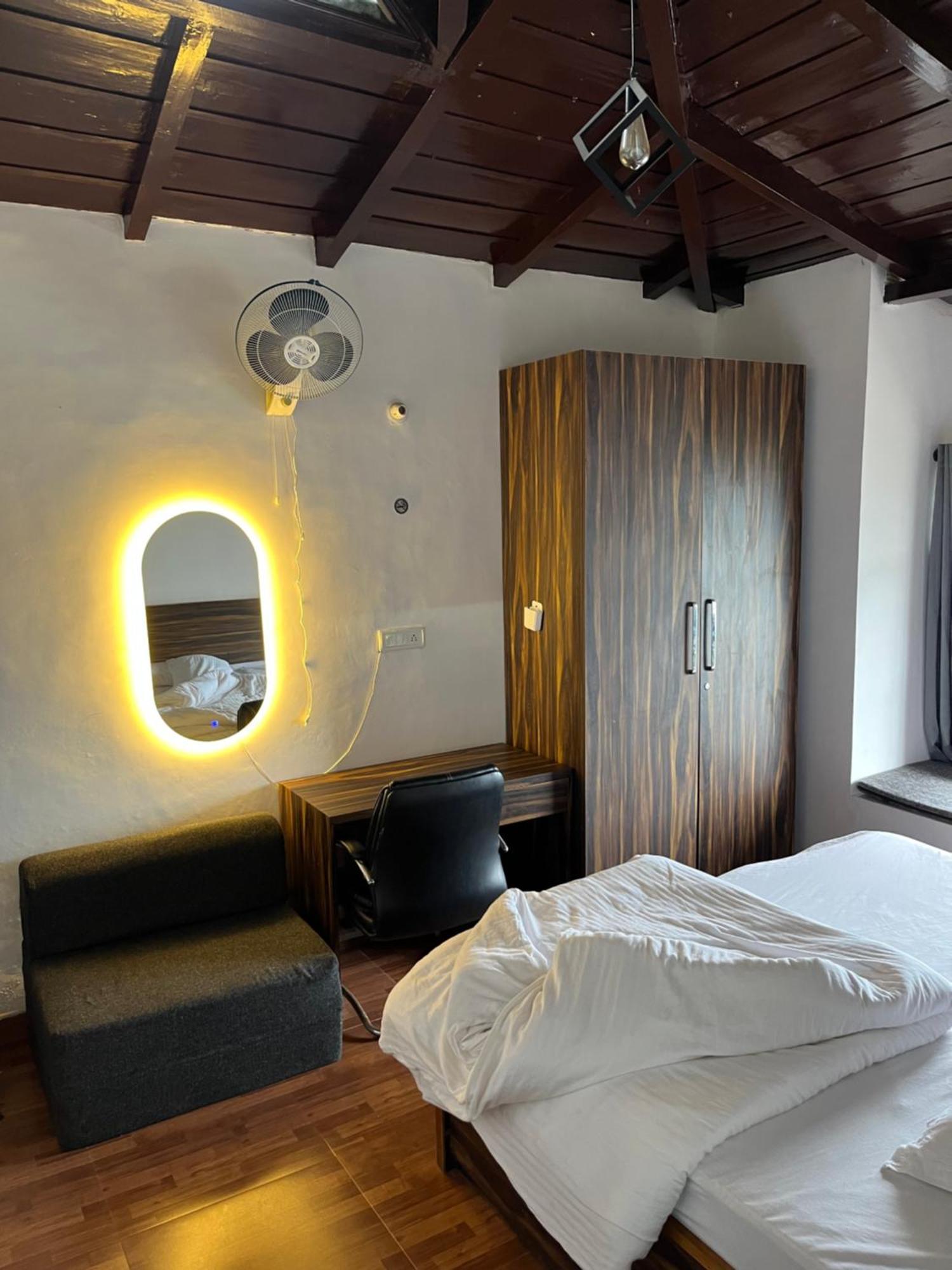 Himalayanblues Cottages&Stays Mukteshwar Exterior photo
